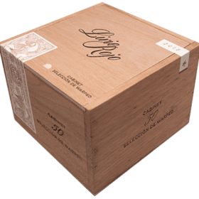 Warped Cabinet Selección Lirio Rojo 2018 - Full Bodied Nicaraguan Cigar