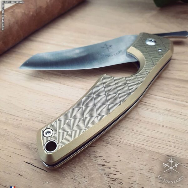 le petit brass leaf5