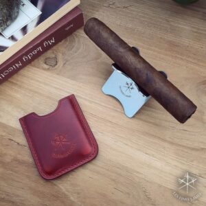 cherry red leather cigar stand1