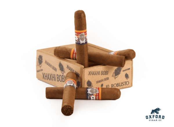 Xhaxhi Bobi Grey Robusto Box Open