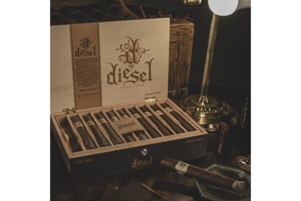 Diesel Vintage Series Natural 1 768x512 XuWnDz