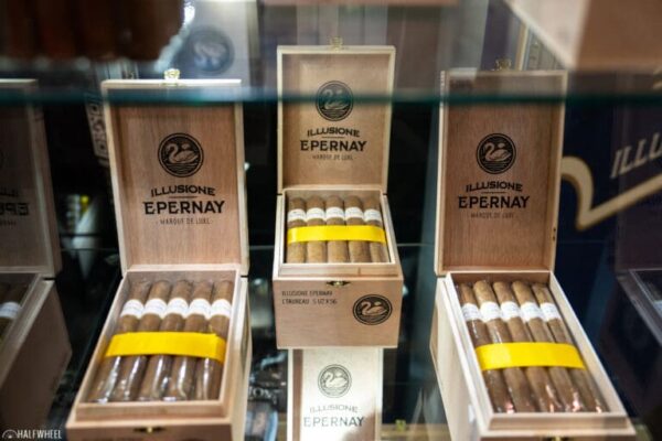 Illusione Epernay New Packaging 2 768x512 tIQdqE