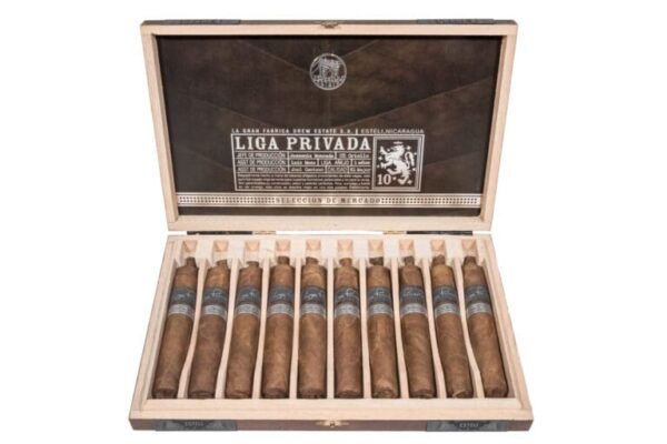 Liga Privada 10 Aniversario Seleccion de Mercado Robusto 768x512 5B3FCY