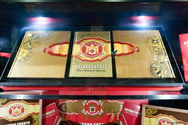 Arturo Fuente Dream to Dynasty 1 768x512 Hzc1nL