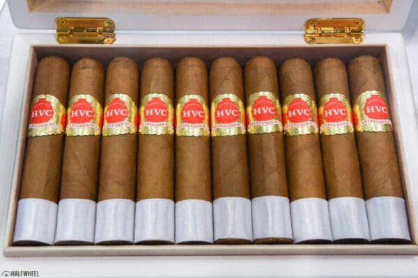HVC Seleccion No.1 Connecticut Short Robusto 768x512 Zp10G4