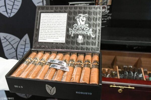La Resistencia 20 Cigar Box 768x512 7FDG4t