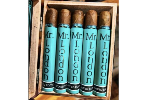 J London Mr London cigars 768x520 Ro8rBf
