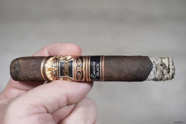Perez Carrillo Encore Black 2 768x512 dSwtuk
