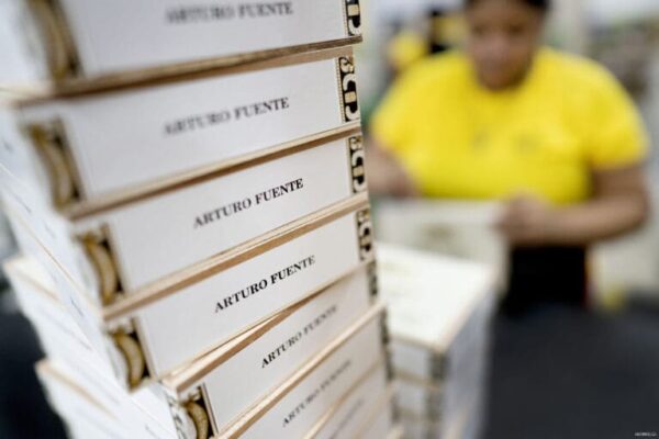 Tabacalera A. Fuente y Cia Packaging Boxes 768x512 OdiNUI