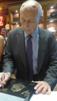 Joel Sherman 576x1024 94Fvyy