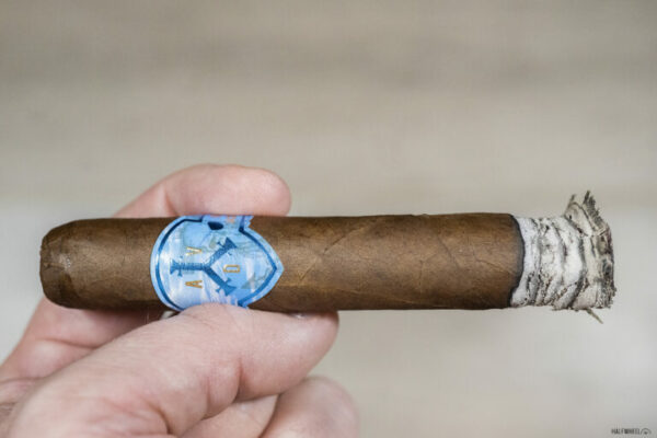 ADVentura Blue Eyed Jacks Revenge Robusto 1 768x512 glx3z6