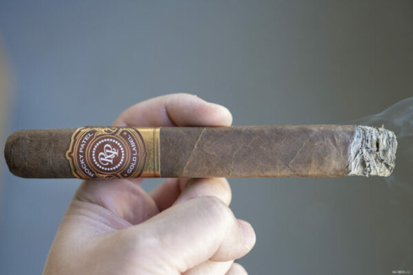 Rocky Patel Gold Label Toro 2 768x512 IAcG6K