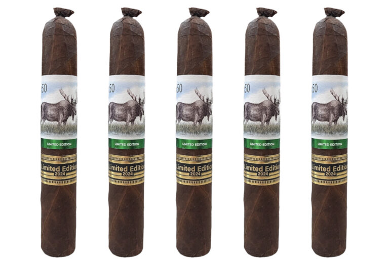 Crowned Heads Moose Kick 1 768x512 KwJyTB