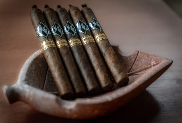 Lefthand Cigar Co High Maka Maka December 2024 768x520 jJp65l
