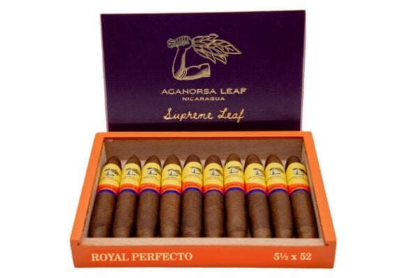 Supreme Leaf Royal Perfecto open box feature 768x520 bDCwq5