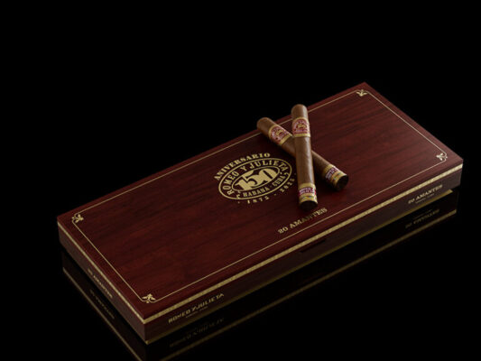 RJ Amantes 20 05 770x578 b9LfgE