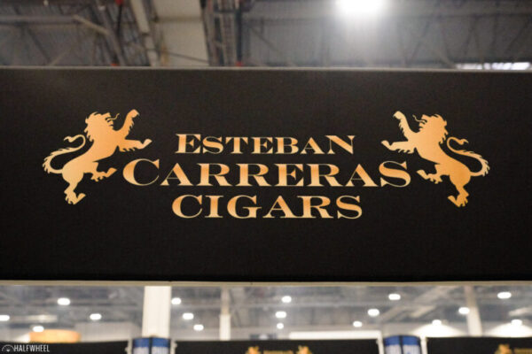 Esteban Carreras logo 768x512 iaXtId
