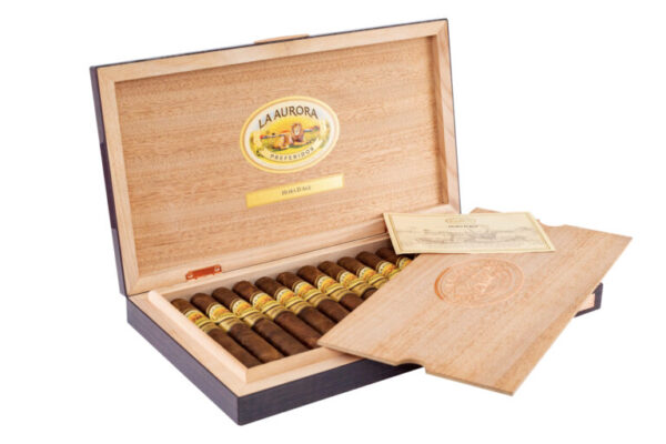 La Aurora Hors dAge 2021 box 768x512 I6TQOe