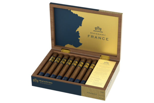 Macanudo Emissary France 1 768x512 PQgBlI
