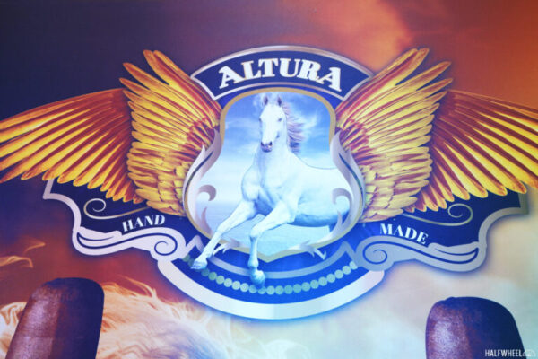 Natura Cigars Feature 768x512 zgOe0H