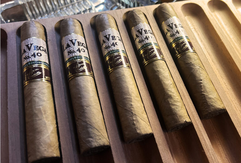 LaVega No 40 Robusto feature 768x520 ooPc7p