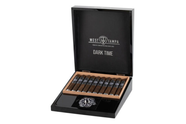 West Tampa Tobacco Co. Dark Time Feature 768x512 rY66E5