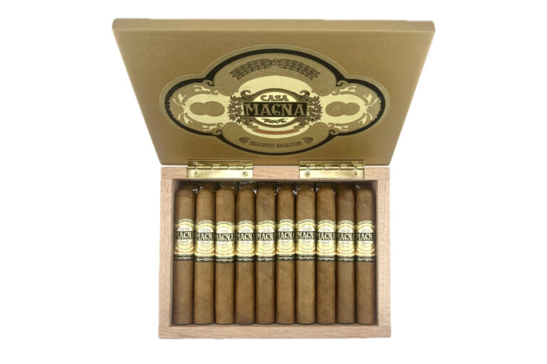 Casa Magna Connecticut Petit Corona 1 768x512 uJobm3