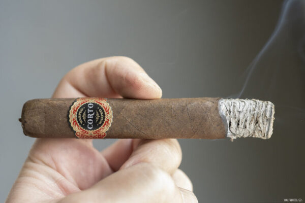 Corto Maduro X46 2 768x512 sPBwL8