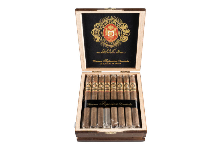 Arturo Fuente Don Carlos Petite Lancero 4 768x512 CMcW7w