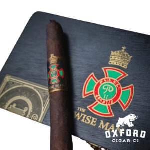 Foundation The Wise Man Maduro Lancero Close up