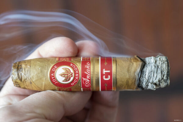 Joya de Nicaragua Antano CT Gran Consul 2 768x512 PpM5WL