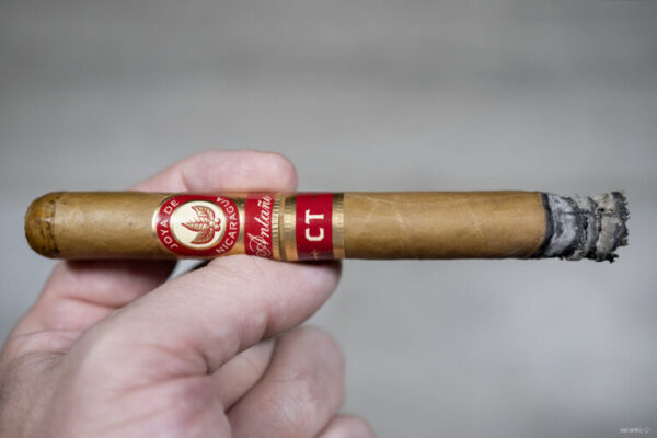 Joya de Nicaragua Antano CT Lonsdale Redux 1 768x512 JfGneg