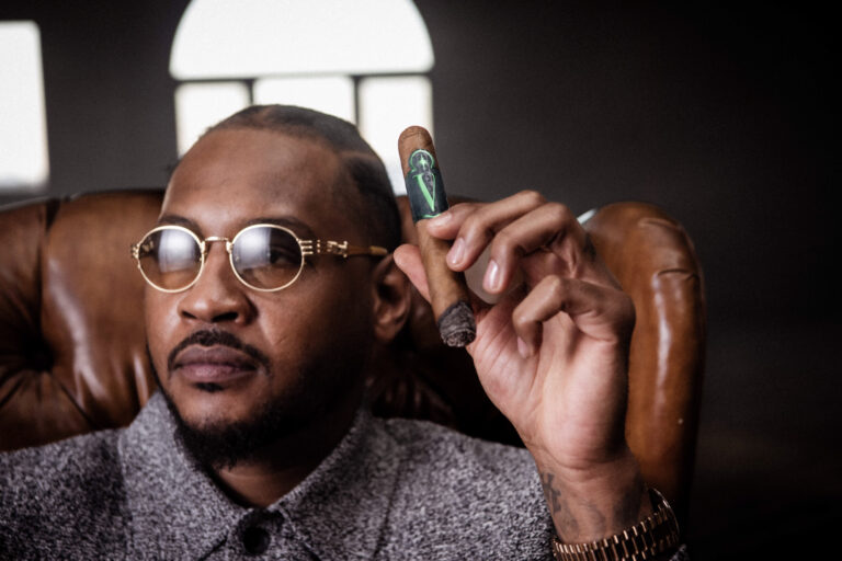 VERSA by Carmelo Anthony 1 768x512 9uALEg