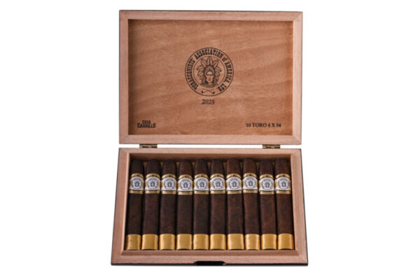 Elegant cigar box with premium cigars