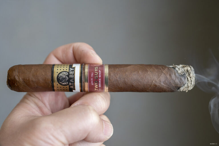 Atabey Black Delirios 2 768x512