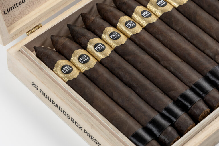 HVC Hot Cake Fresh Out of the Oven Broadleaf Figurado Box Press 1 768x512 7mq9na