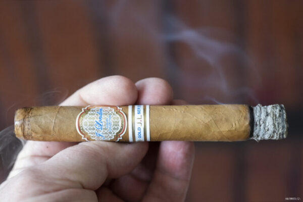 J. London Gold Series 10th Anniversary 2 768x512 7NyfWQ