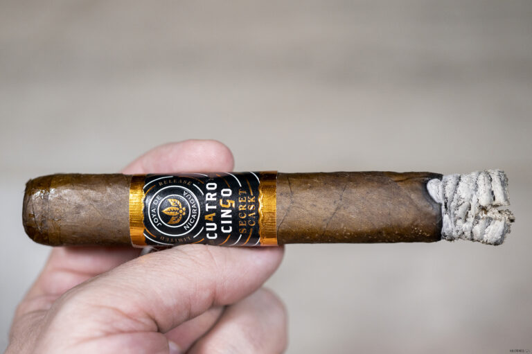 Joya de Nicaragua Cuatro Cinco Secret Cask 2 768x511 OCI70E