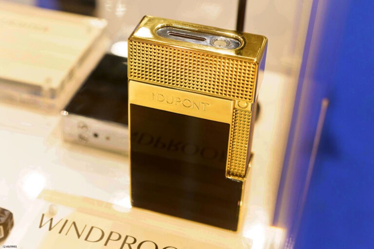 S.T. Dupont Table Lighter Feature 768x512 nSQhle
