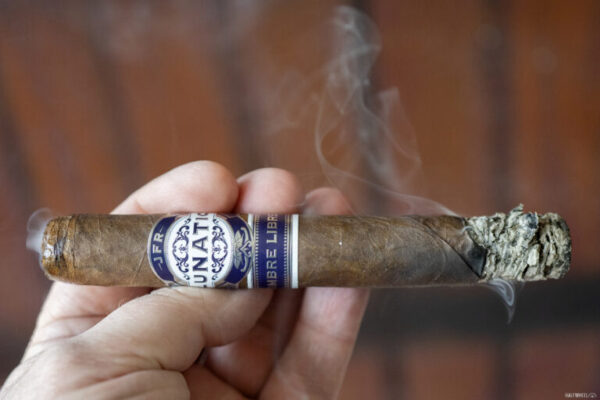 JFR Lunatic Maduro Hombre Libre Burn 2 768x512 FTJsEw