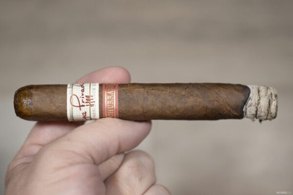 Liga Privada H99 Connecticut Corojo Churrasco 2 768x512 l6Ljjc