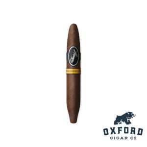 Davidoff Puro Dominicano - Full Bodied Dominican Cigar Close-Up