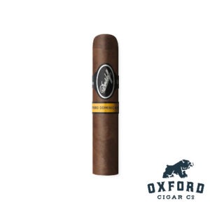 Davidoff Puro Dominicano - Full Bodied Dominican Cigar Close-Up
