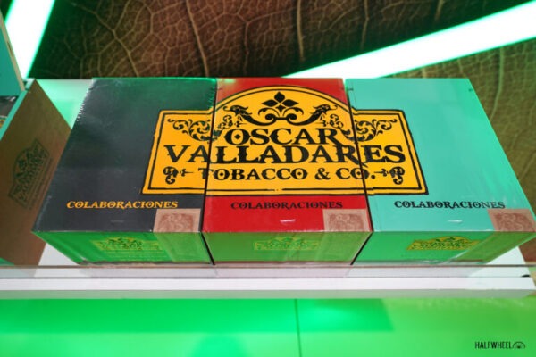 Oscar Valladares Colaboraciones Box closed feature 768x512 tjVO9c