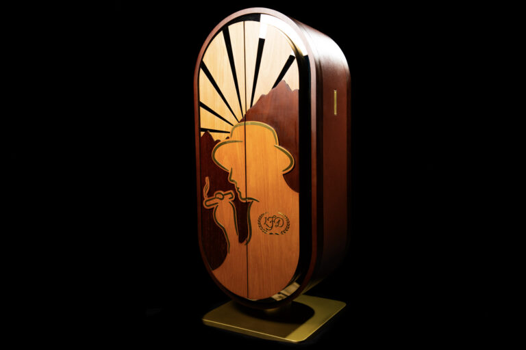 La Flor Dominicana Espejo de Litto Humidor 1 768x512 iaFP5B