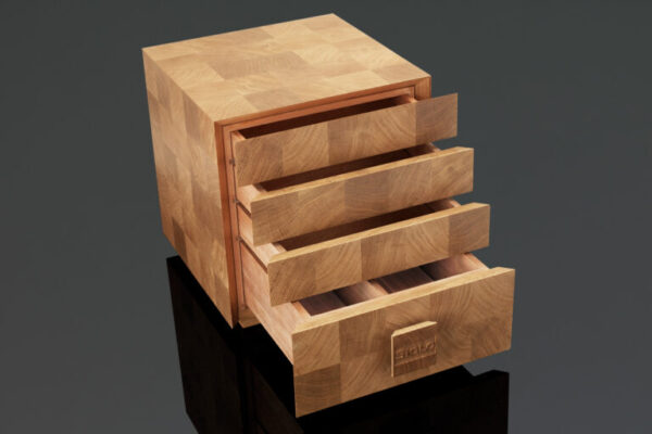 SIGLO Cube Humidor 1 768x512 IqyBe7