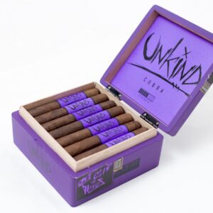 Unkind Robusto box open side