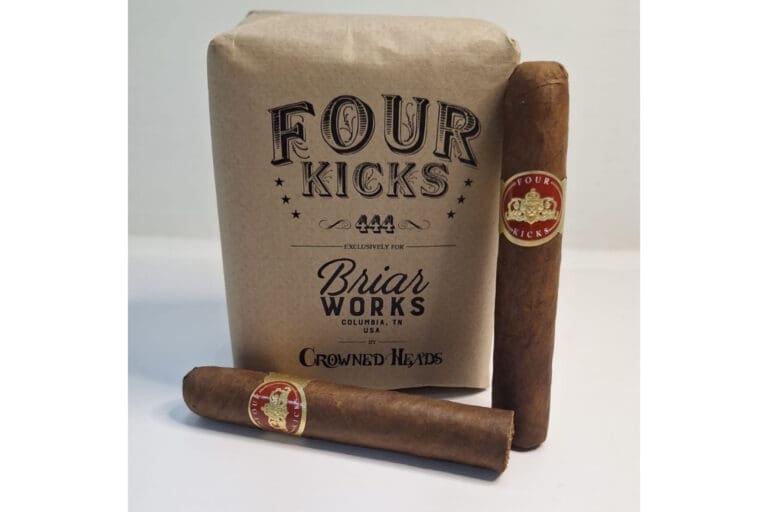 Four Kicks 444 768x512 wzKeeP