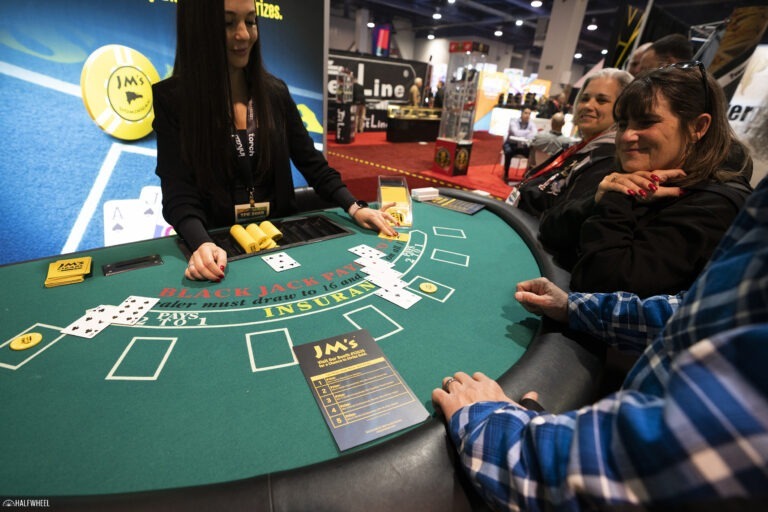 JMs Poker Table 768x512 8MgKdT