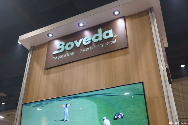 Boveda Logo 768x512 2Tkgaf